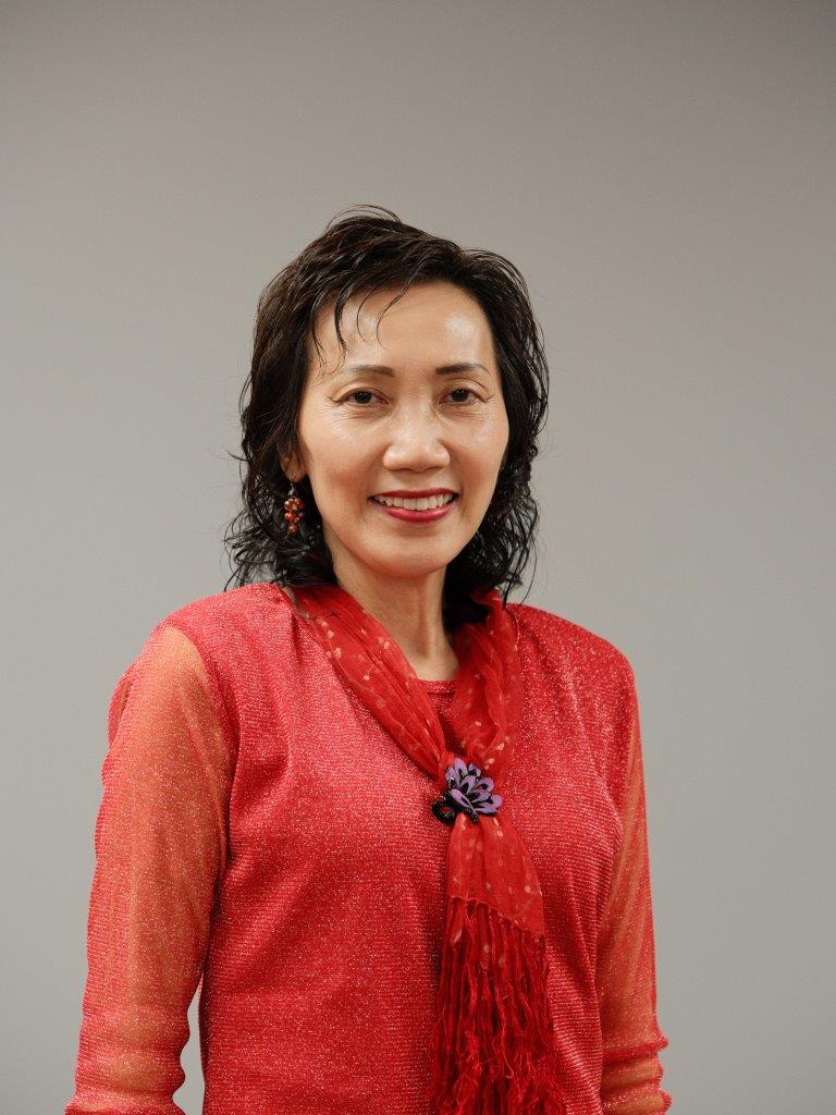 Lina Surianto headshot